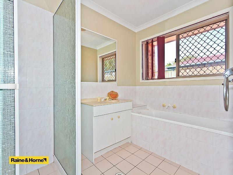 59 Macleay Crescent, Tingalpa QLD 4173