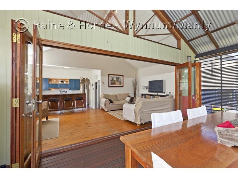 39 Walnut Street, Wynnum QLD 4178