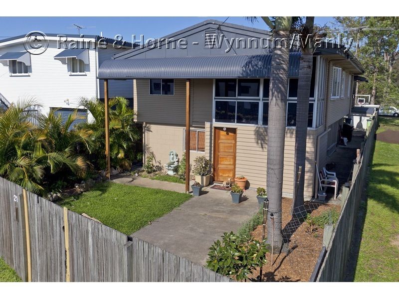 21 North Road, Wynnum West QLD 4178