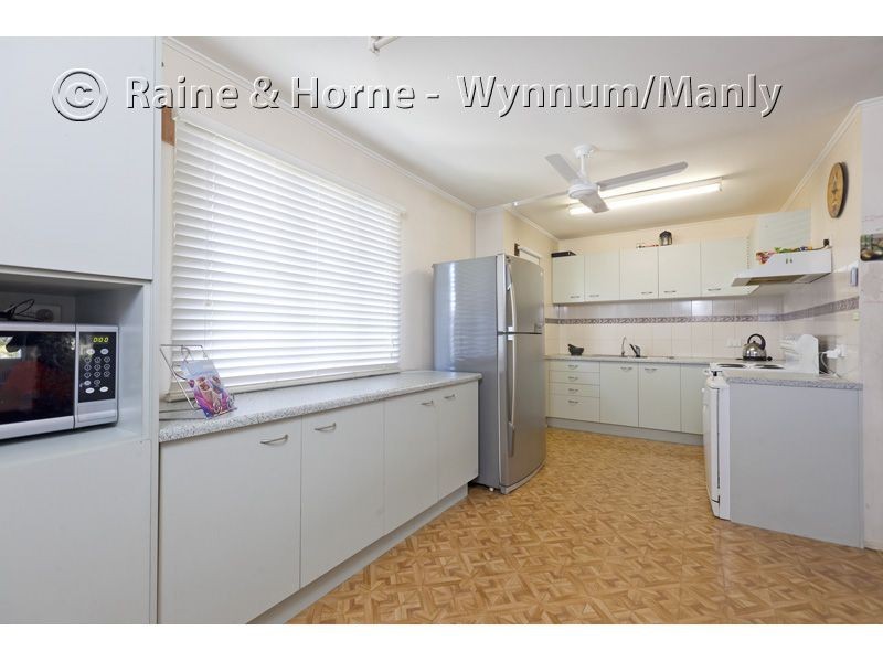 21 North Road, Wynnum West QLD 4178