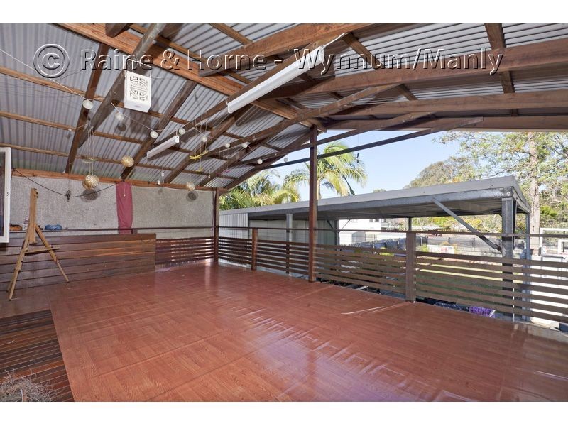 21 North Road, Wynnum West QLD 4178