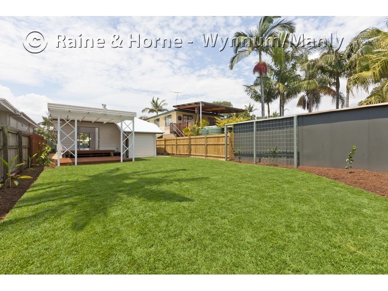 43 Stewart Parade, Manly QLD 4179