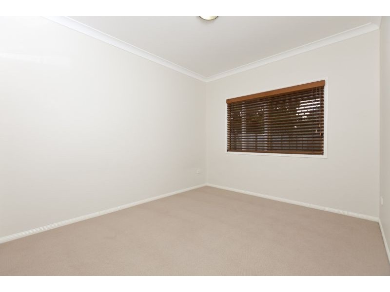 29 Davidson Street, Wynnum QLD 4178