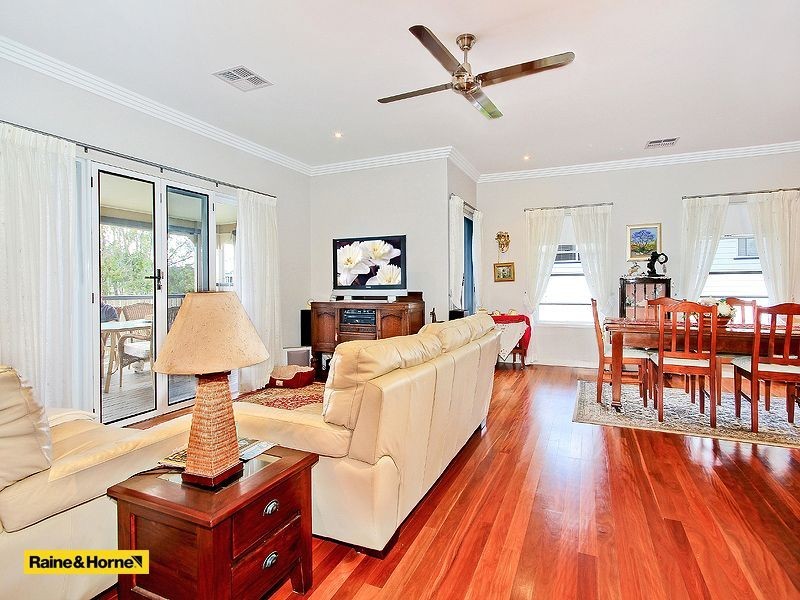 65  Seaford Street, Wynnum QLD 4178