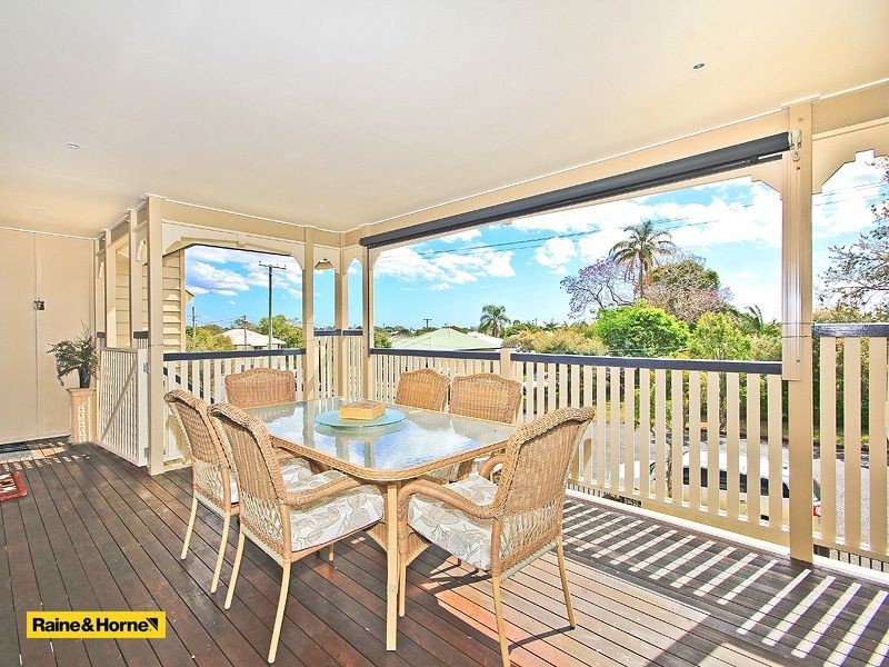 65  Seaford Street, Wynnum QLD 4178