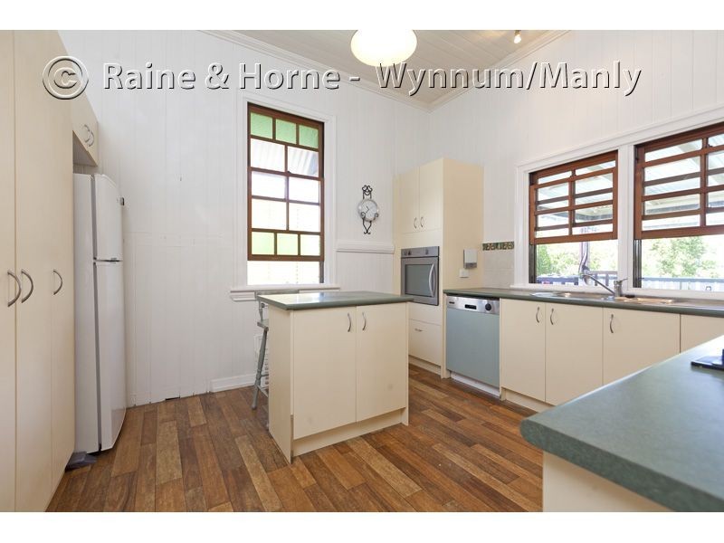 5 Melville Terrace, Wynnum QLD 4178