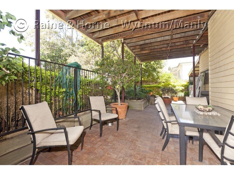 5 Melville Terrace, Wynnum QLD 4178