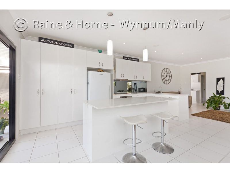 53 Peel Street, Manly QLD 4179