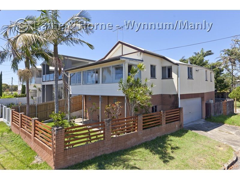 807 Esplanade, Lota QLD 4179