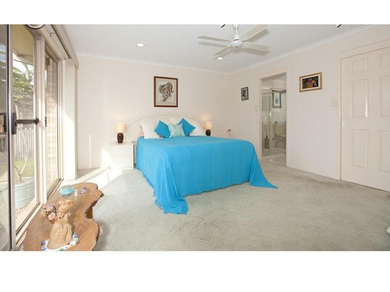 15 Aroona Crescent, Bilambil Heights NSW 2486
