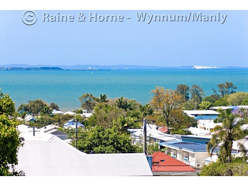 79 Melville Terrace, Manly QLD 4179