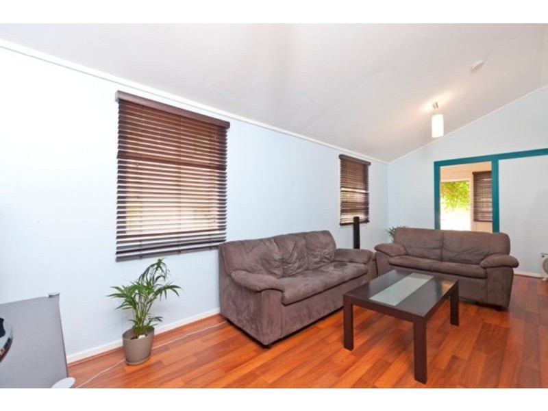 49 Fisher Street, Manly QLD 4179