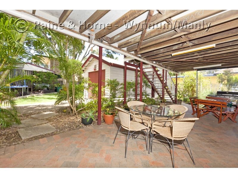 48 Seabreeze Road, Manly West QLD 4179