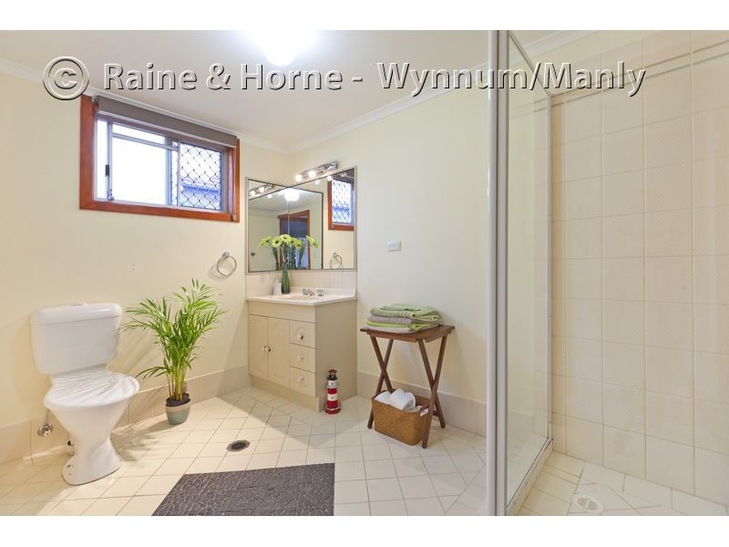 48 Seabreeze Road, Manly West QLD 4179