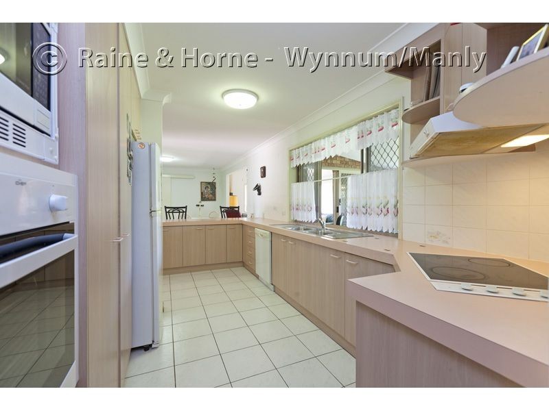 42 Catamaran Street, Manly West QLD 4179