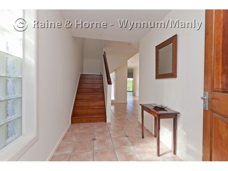 34 Boswell Terrace, Manly QLD 4179