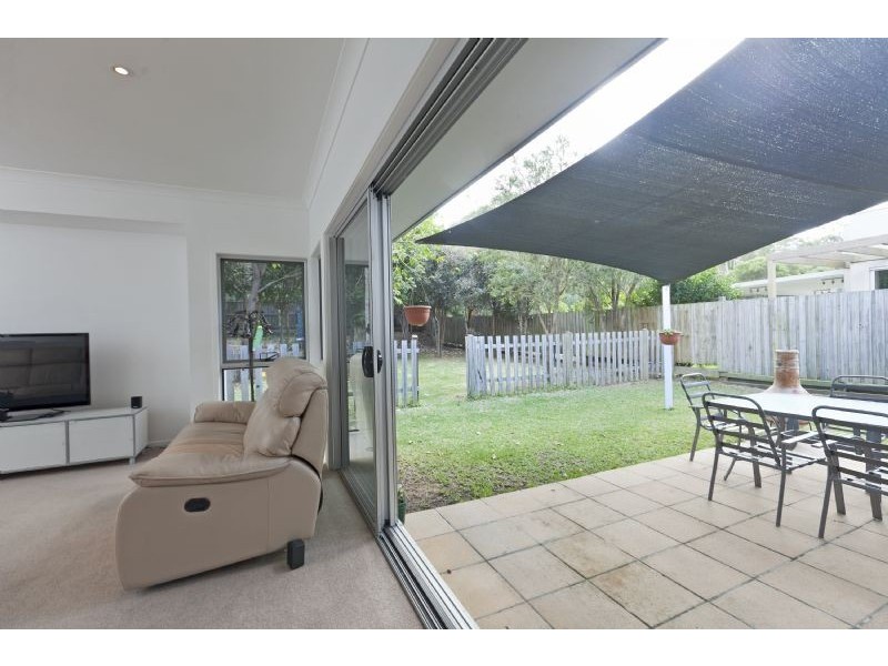 30 Yarra Road, Wakerley QLD 4154