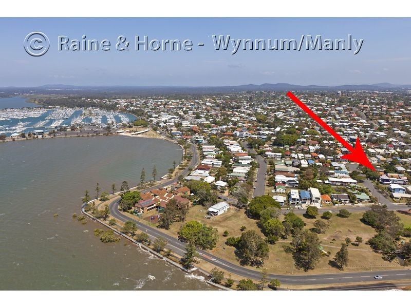 15 Earl Parade, Manly QLD 4179