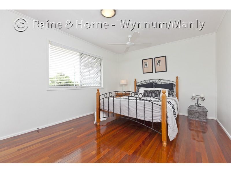 12 Sorrento Street, Wynnum West QLD 4178