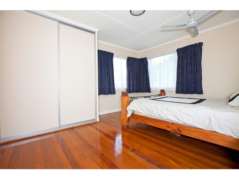 32 Glading Street, Manly West QLD 4179