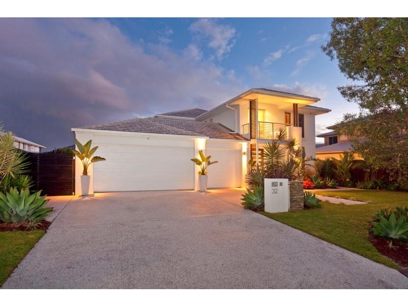 32 Red Gum Crescent, Wakerley QLD 4154