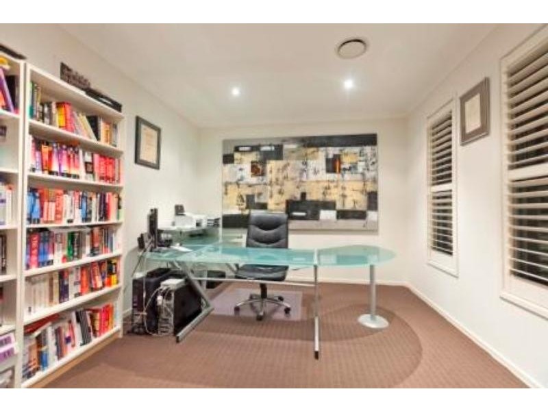 32 Red Gum Crescent, Wakerley QLD 4154