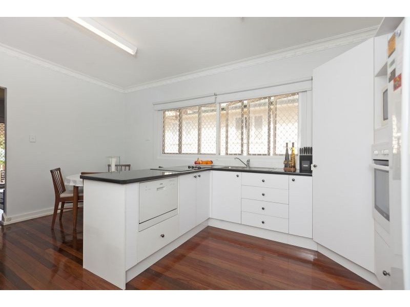 442 Tingal Road, Wynnum QLD 4178