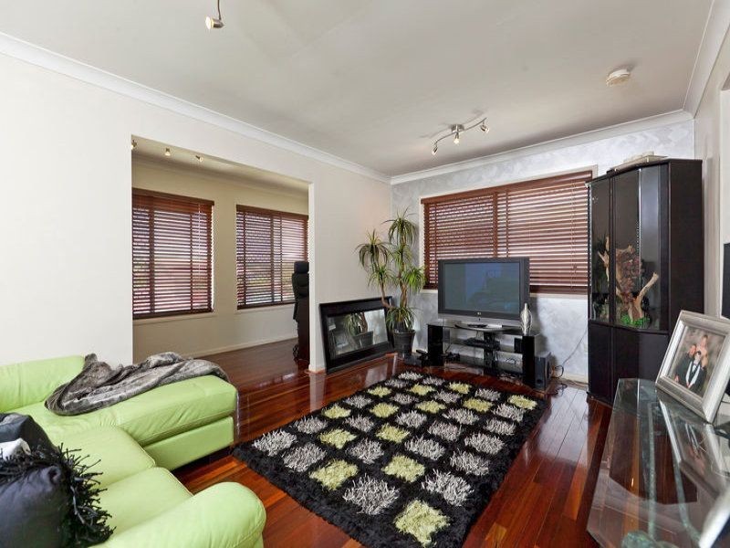 39 Luderick Street, Manly West QLD 4179