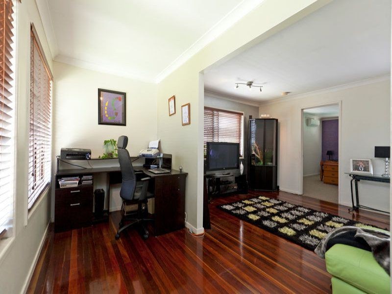 39 Luderick Street, Manly West QLD 4179