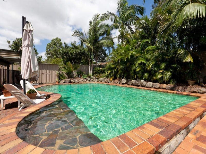 39 Luderick Street, Manly West QLD 4179