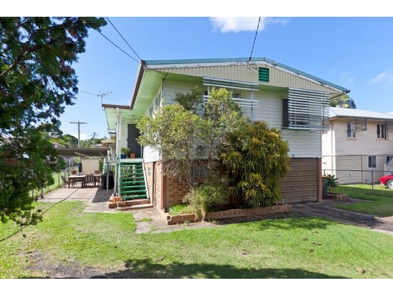 15 Lithgow Street, Wynnum QLD 4178