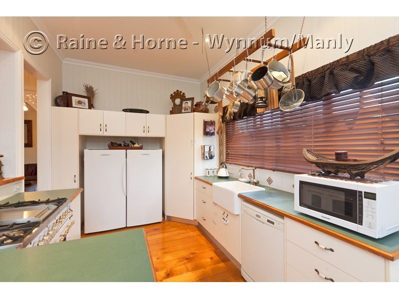 24 Outram Street, Lota QLD 4179