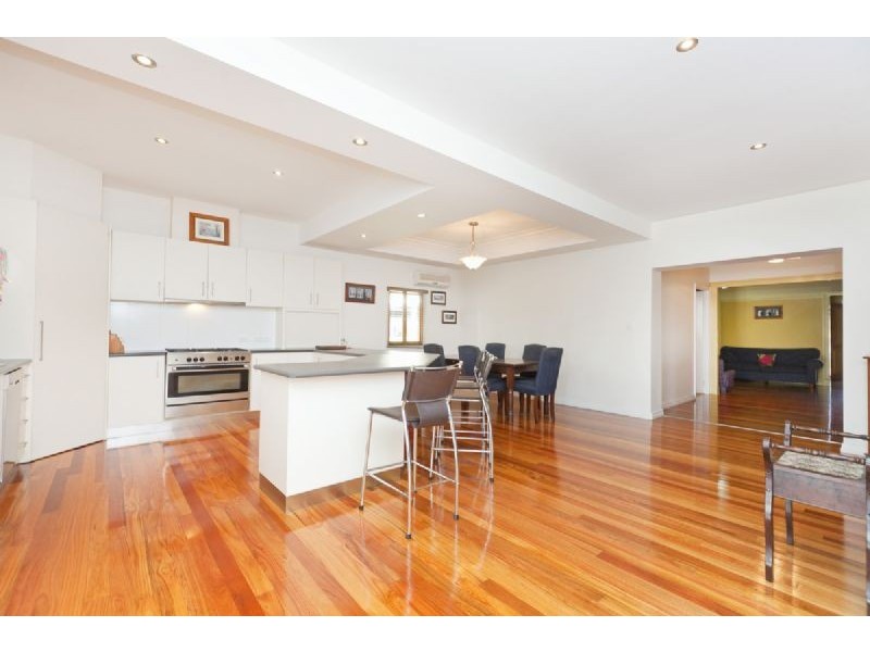 188 Wynnum North Road, Wynnum QLD 4178