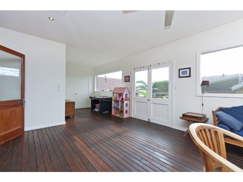 188 Wynnum North Road, Wynnum QLD 4178