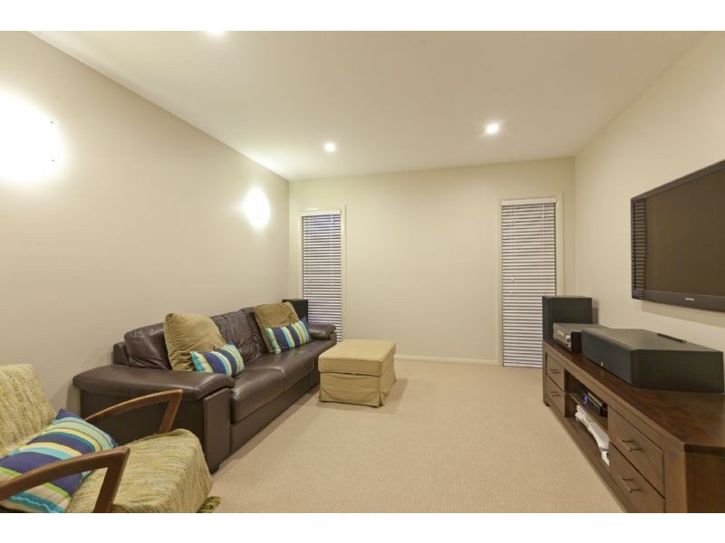 86 Cedar Street, Wynnum QLD 4178