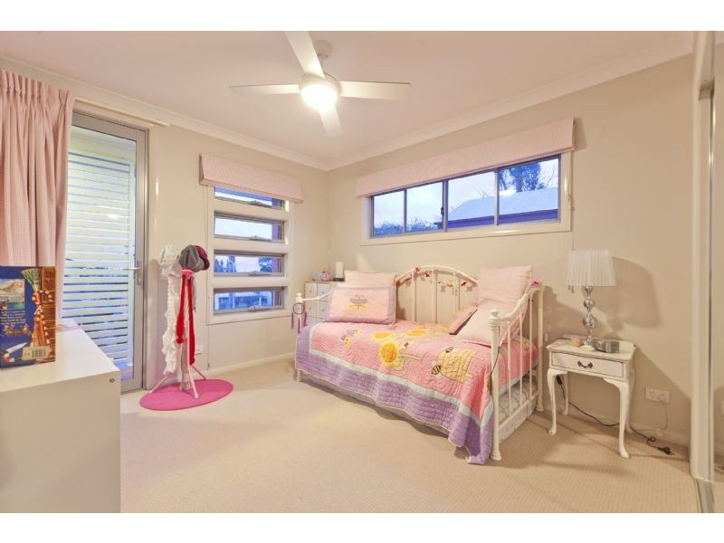 86 Cedar Street, Wynnum QLD 4178