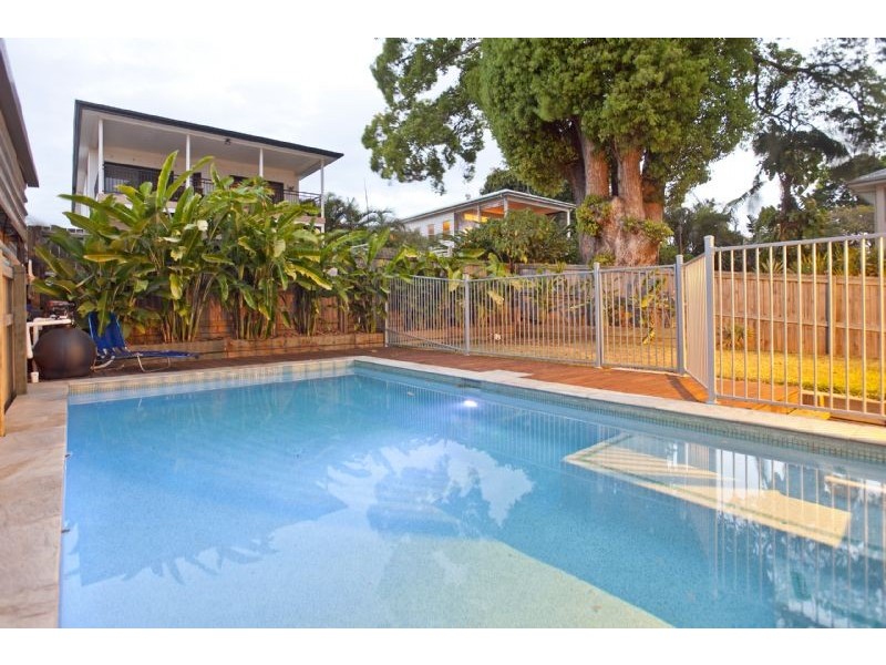 86 Cedar Street, Wynnum QLD 4178