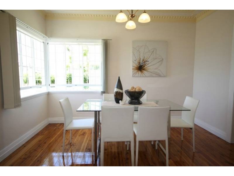 46 Crown Street, Wynnum QLD 4178