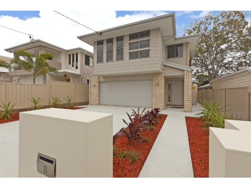 11 Wassell Street, Wynnum QLD 4178