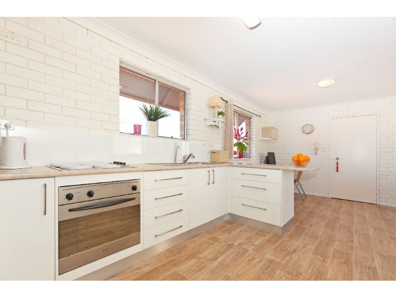 3/37 Berrima Street, Wynnum QLD 4178