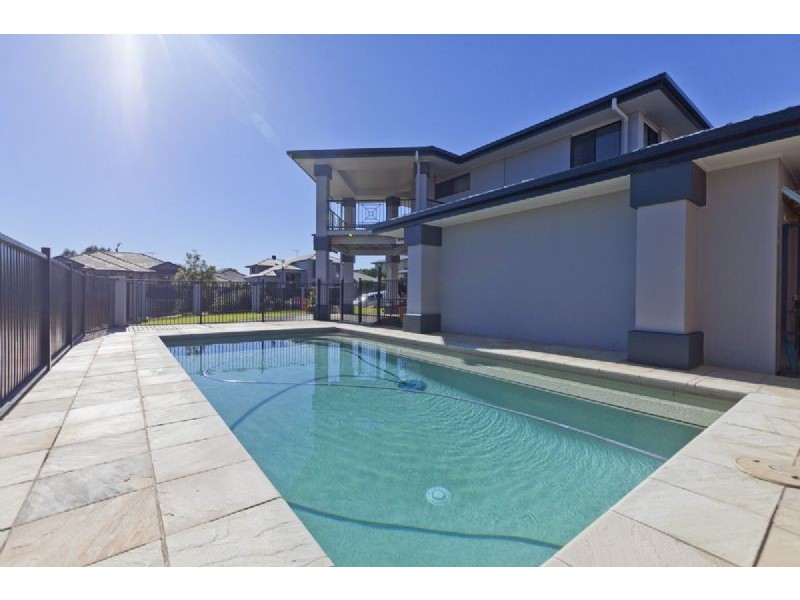 7 John Street, Manly West QLD 4179