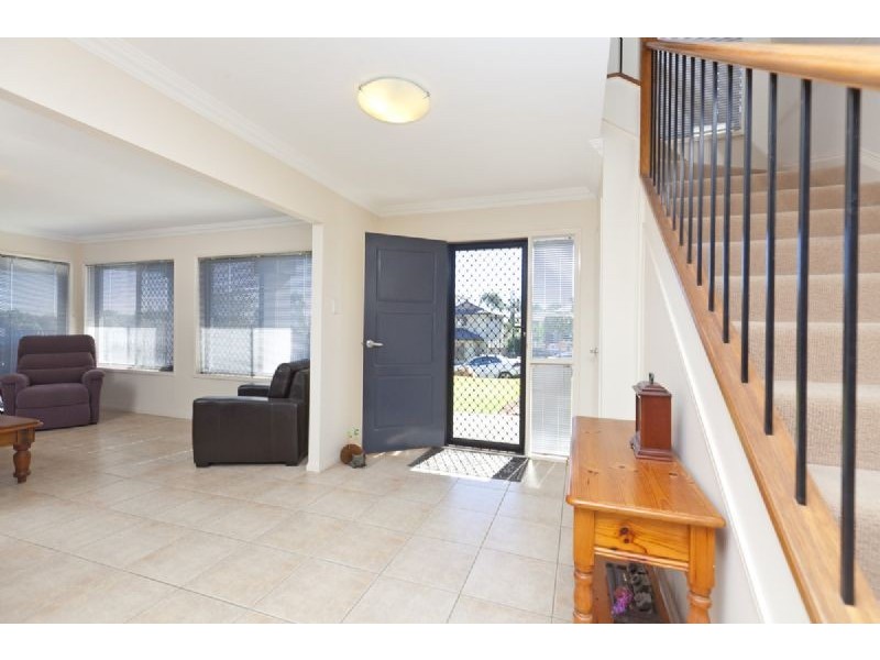 7 John Street, Manly West QLD 4179