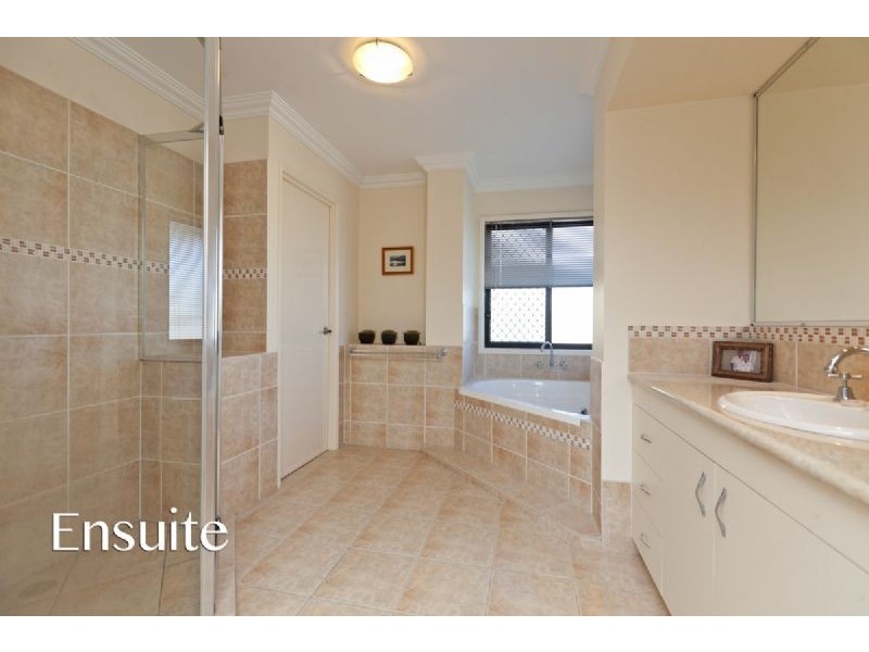 7 John Street, Manly West QLD 4179