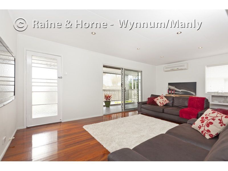 12 Sorrento Street, Wynnum West QLD 4178