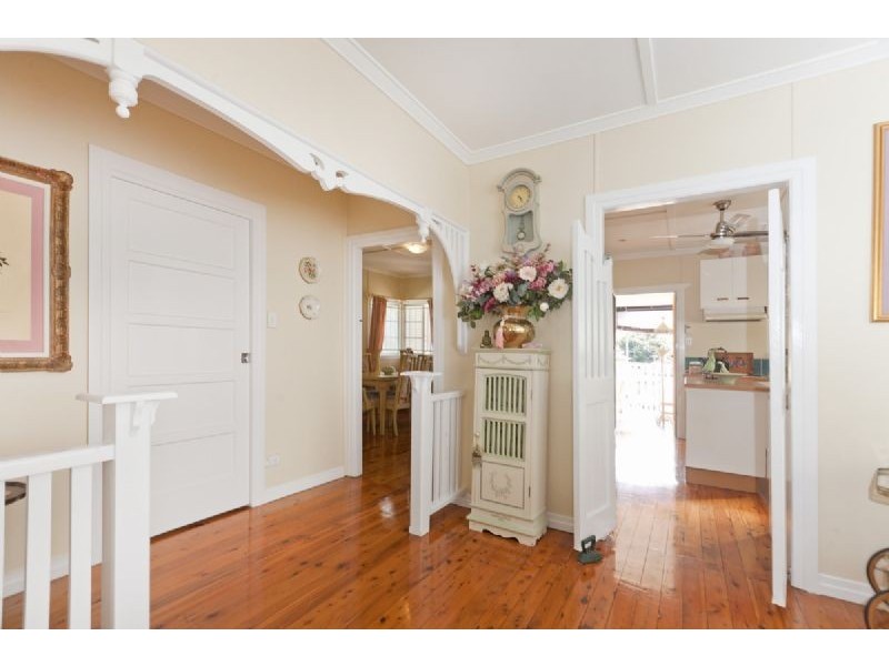 23 Ryder Street, Wynnum QLD 4178