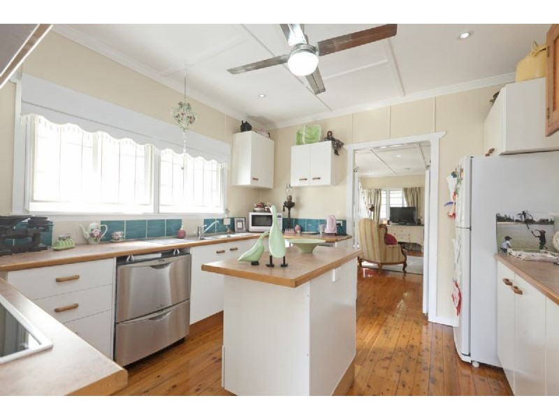 23 Ryder Street, Wynnum QLD 4178