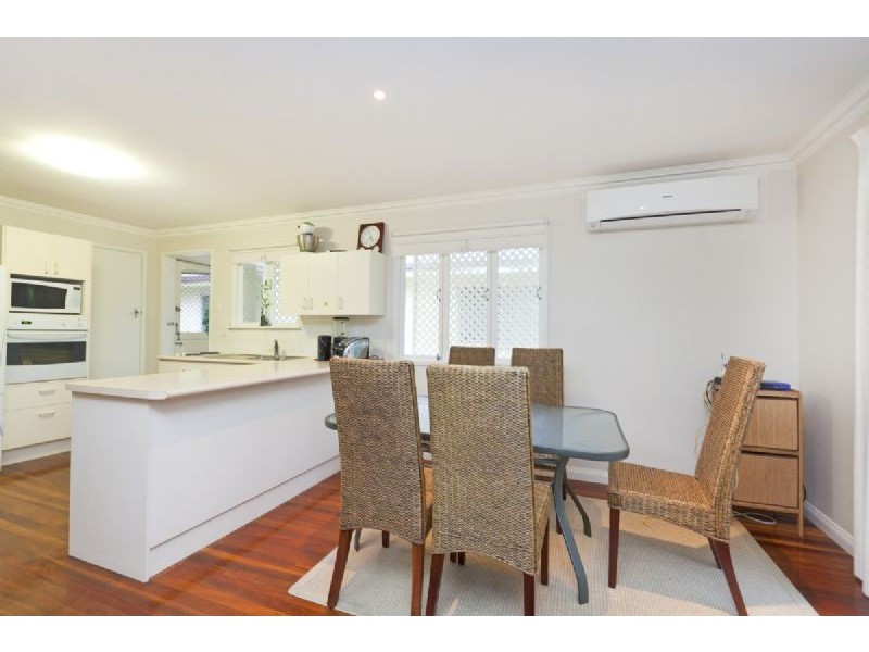 173 OCEANA TCE, Lota QLD 4179