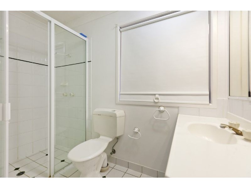 173 OCEANA TCE, Lota QLD 4179