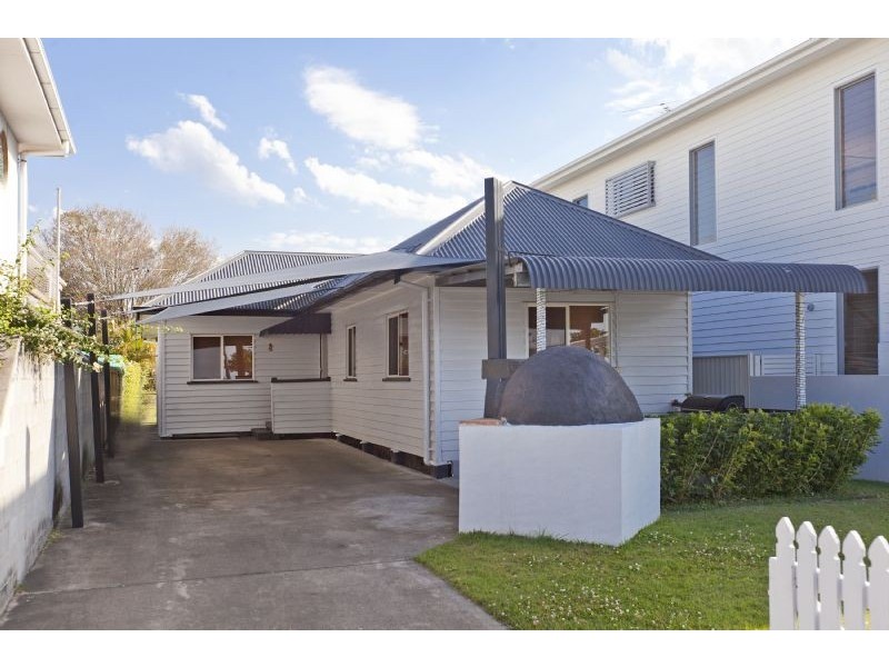273 The Esplanade, Wynnum QLD 4178