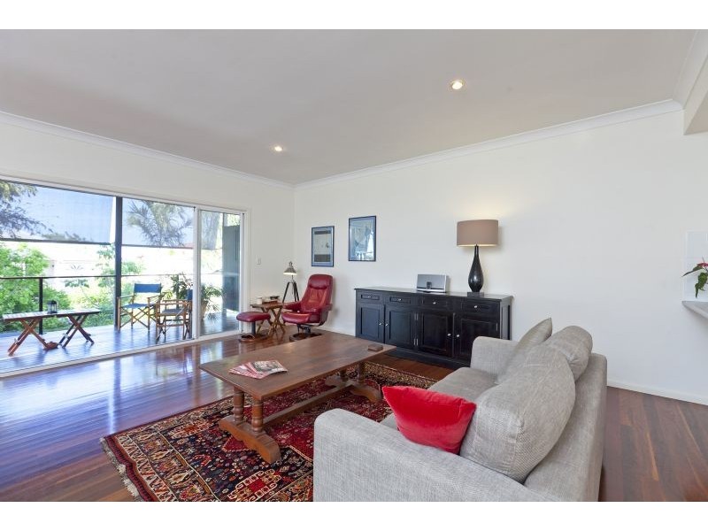 34 Boswell Terrace, Manly QLD 4179